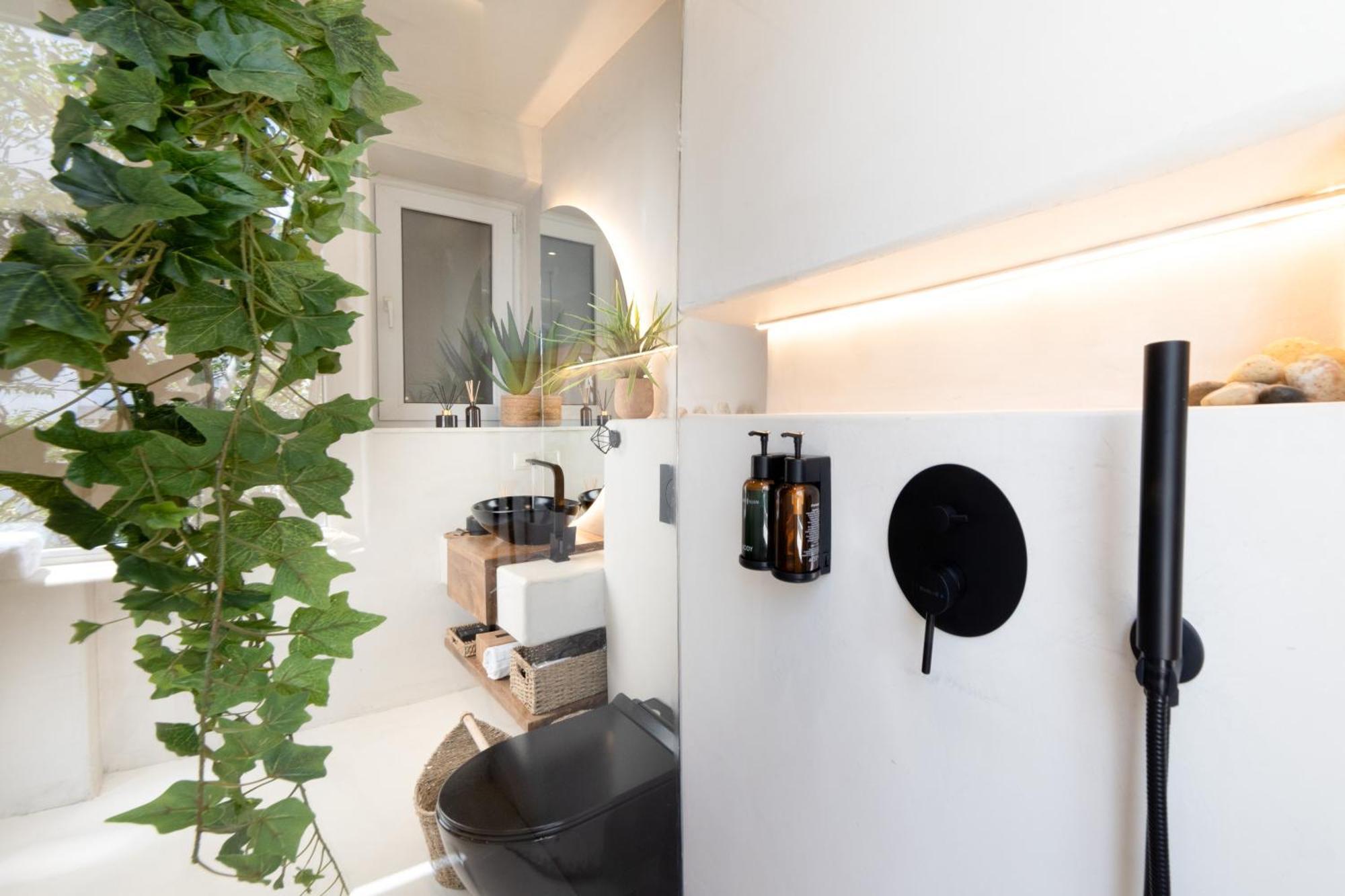 Gea Athenian Suites Экстерьер фото