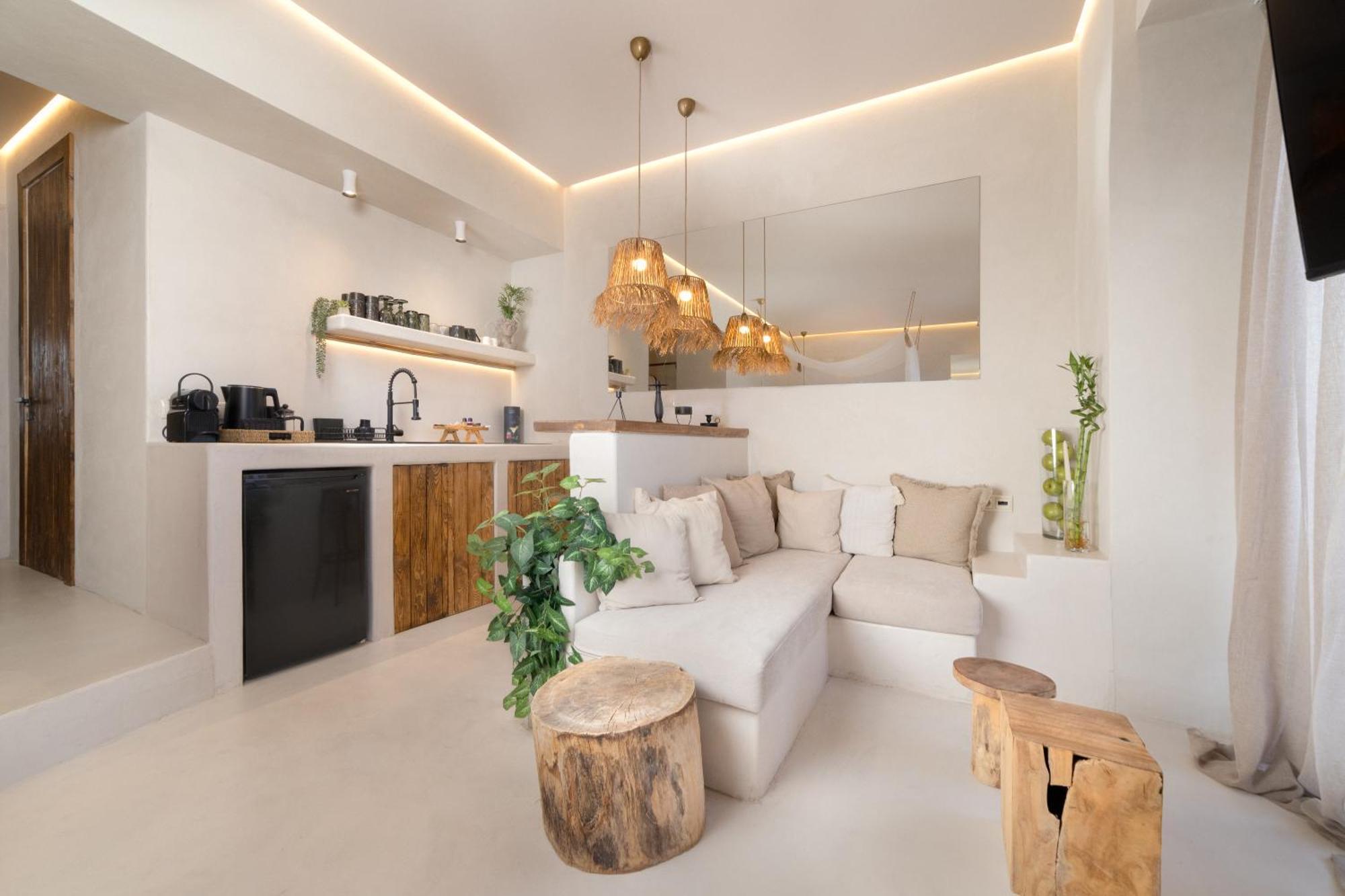 Gea Athenian Suites Экстерьер фото